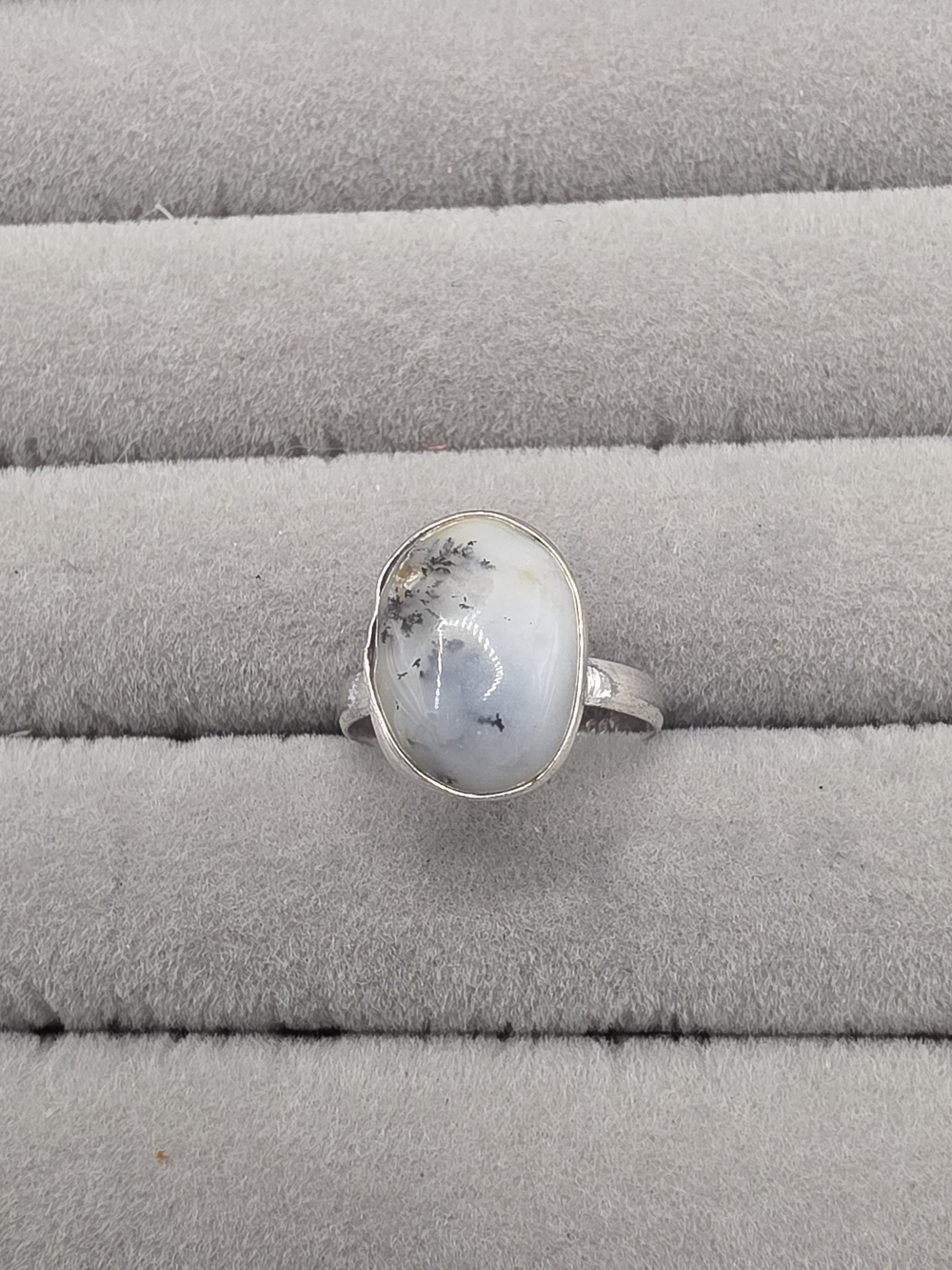 Dendritic Agate Silver Plated Oval Ring Size 7 - White